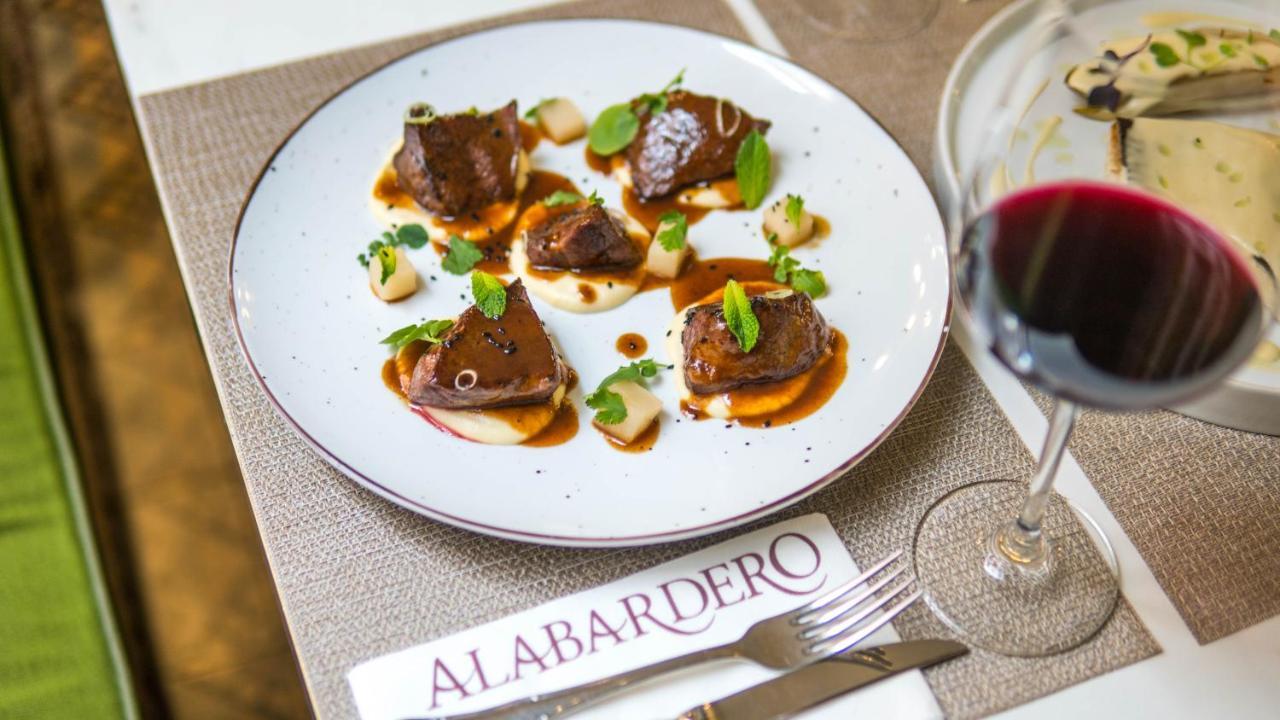 Hotel Alabardero Sevilla Exteriör bild