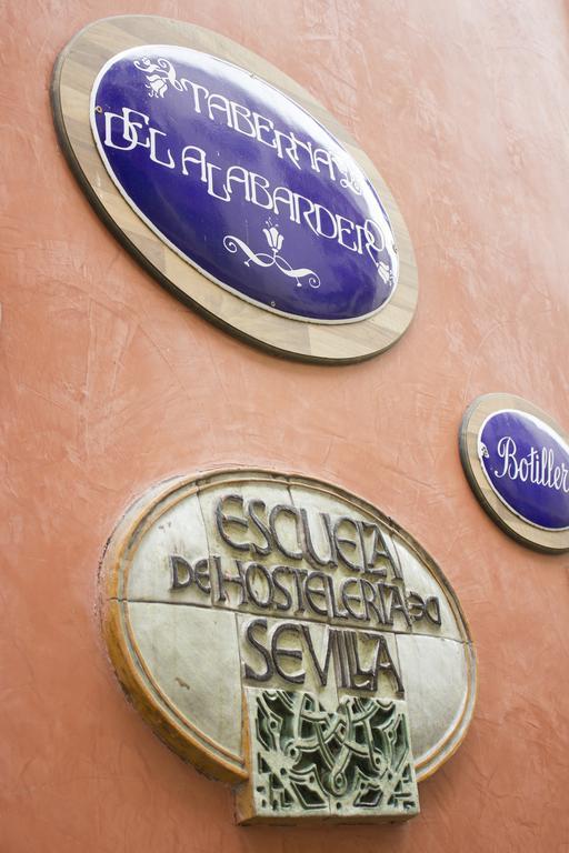 Hotel Alabardero Sevilla Exteriör bild